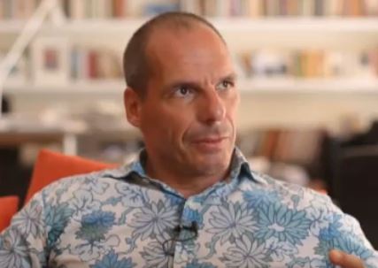 Βαρουφάκης: Θα είχα πατήσει το κουμπί για το Plan B αν ήμουν πρωθυπουργός