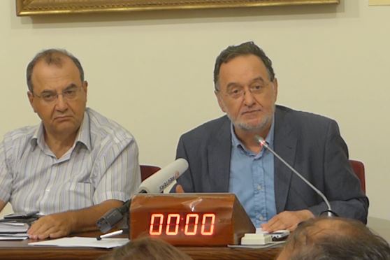 Λαφαζάνης: Ο Τσίπρας πάει σε εκλογές για να κρύψει τις συνέπειες του μνημονίου