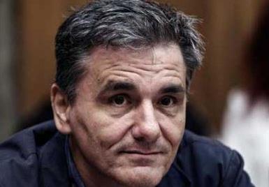 Απάντηση σε καυστικό ύφος Τσακαλώτου στον Σόιμπλε: «Είναι η κοινωνία, ανόητε»