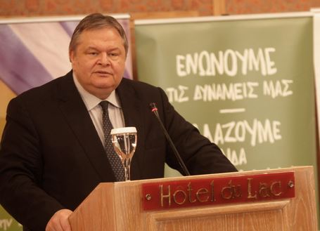 Βενιζέλος: Αν ισχύουν οι δημοσκοπήσεις «η χώρα οδηγείται στο αδιέξοδο»