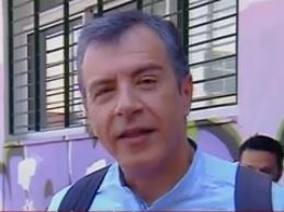 Στ.Θεοδωράκης: Δυναμώστε τη μουσική για να ψηφίσουν οι νέοι