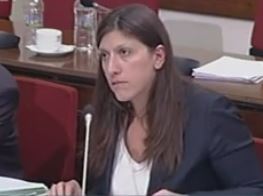 Ενταση σε επιτροπή της Βουλής για σεξιστικά υπονοούμενα