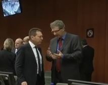 Αντίστροφη μέτρηση για να κλείσουν τα ανοικτά μέτωπα με την τρόικα