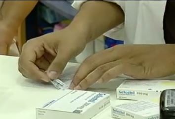 Υπεγράφη απόφαση για δωρεάν φάρμακα σε ανασφάλιστους