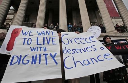 «Ανάσα αξιοπρέπειας» ζήτησαν διαδηλωτές σε Ελλάδα και Ευρώπη