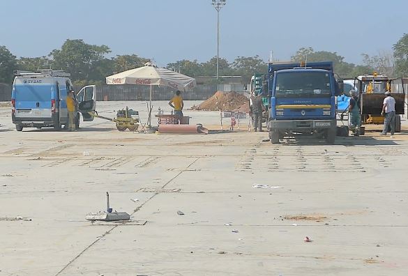 Βοτανικός: Προετοιμασία για τους πρόσφυγες από το Πεδίον του Άρεως