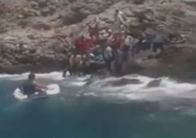 Κάτοικοι της Τήλου σώζουν εγκαταλελειμμένους μετανάστες