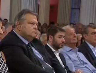 Βενιζέλος: Ενωτικός για το ΠΑΣΟΚ και αιχμηρός έναντι του Γ.Παπανδρέου