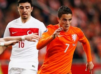 Προκριματικά Euro 2016: Λυτρώθηκε στο 92′ η Ολλανδία, 1-1 με την Τουρκία