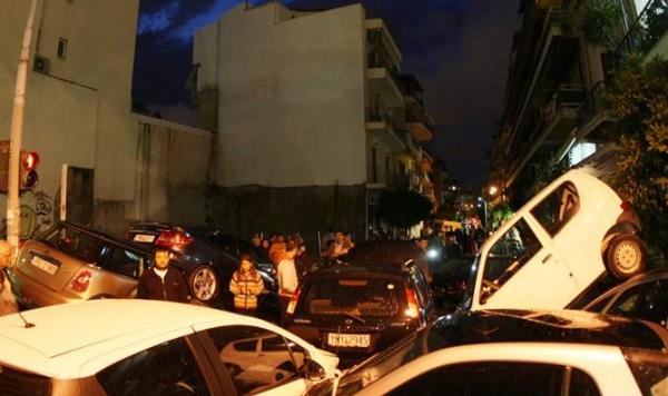 Τις πληγές τους μετρούν οι δήμοι της Αττικής μετά τη νεροποντή