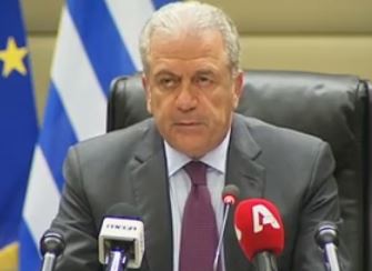 Δ.Αβραμόπουλος: Είμαι περήφανος για τις Ένοπλες Δυνάμεις