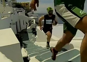 Αγώνες δρόμου και κολύμβησης στη Σαντορίνη