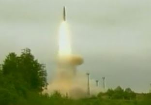 Διηπειρωτικούς πυραύλους «ξεσκονίζουν» οι Ρώσοι εν μέσω διπλωματικού μαραθωνίου