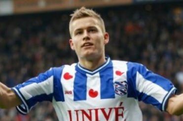 Ενδιαφέρον Ολυμπιακού για τον Ισλανδό Άλφρεντ Φιμπόγκασον