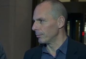 Βαρουφάκης: Η Ελλάδα θα εκπληρώσει τις υποχρεώσεις της «εις το διηνεκές»