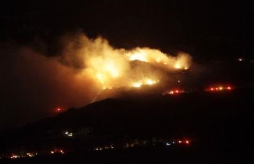 Υπό έλεγχο η πυρκαγιά που ξέσπασε στη Βαρυμπόμπη