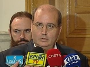 «Όχι» μονομερείς ενέργειες στα Θρησκευτικά, διαβεβαίωσε ο Ν.Φίλης