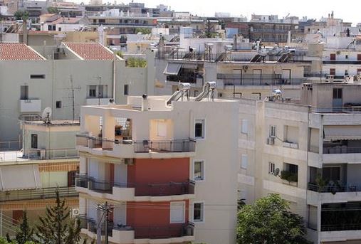 «Ανένδοτοι» οι θεσμοί για τα κόκκινα δάνεια