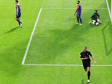 Σε απόσταση βολής από την κορυφή η Μάντσεστερ Σίτι