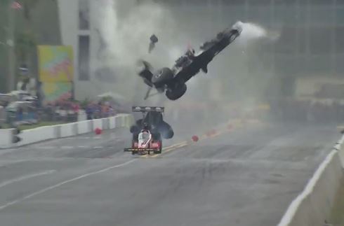 Τρομακτικό ατύχημα σε αγώνα Ντράγκστερ