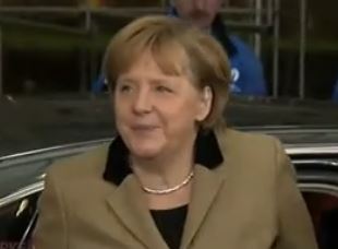 Μέρκελ: Αλληλεγγύη στους Έλληνες αν κάνουν αυτά που τους αναλογούν