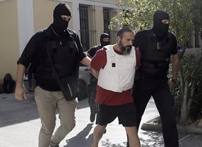 Φθιώτιδα: Νέα ευρήματα στο κρησφύγετο του Πετρακάκου