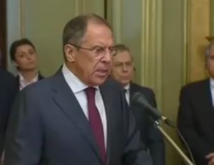 Λαβρόφ: Αν η Ελλάδα καταθέσει αίτημα οικονομικής βοήθειας, θα το εξετάσουμε