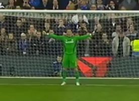 Αγγλία: Αγχωτική νίκη για την Τσέλσι, 2-1 τη Στόουκ