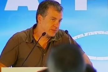 Ο Σταύρος Θεοδωράκης εξελέγη «επικεφαλής» του Ποταμιού