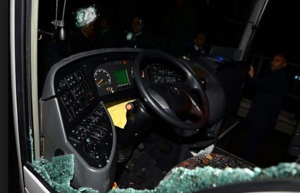 Πυροβολισμοί κατά του πούλμαν της Φενέρμπαχτσε