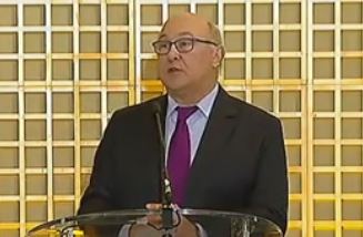 Σαπέν: Νέο συμβόλαιο Ελλάδας – Ευρώπης