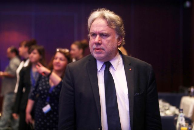 Απάντηση Κατρούγκαλου σε Ζάεφ: Δεν έχει κανένα δικαίωμα παρέμβασης σε εσωτερικές υποθέσεις της Ελλάδας