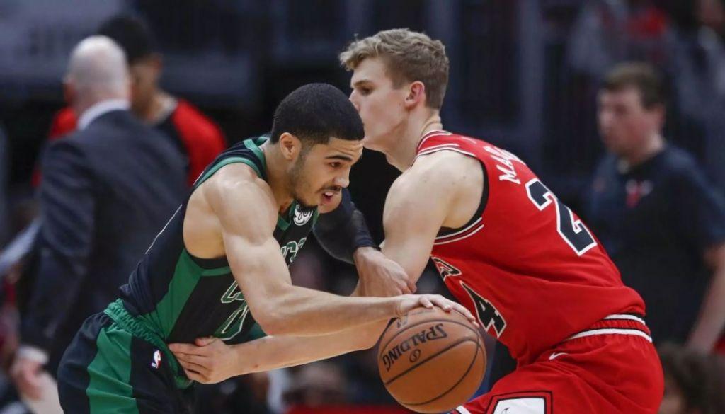 Ιστορικός διασυρμός των Μπουλς και μυθικό ρεκόρ των Σέλτικς