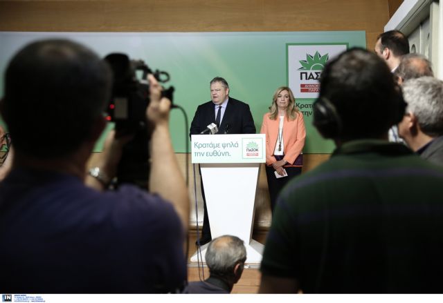 Με επίθεση στην κυβέρνηση ανέλαβε τα ηνία του ΠΑΣΟΚ η Φ.Γεννηματά