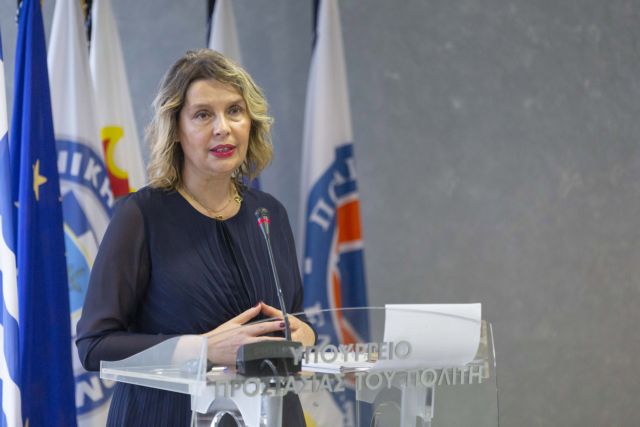 Παπακώστα: Οι μαθητές να πολεμήσουν με τα όπλα της Δημοκρατίας