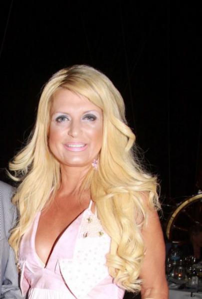 Ποιος μαζεύει την Πατούλαινα