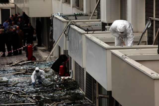 Από τις μαζικές επιθέσεις με καλάσνικοφ στις βόμβες – Ο «βίος» της οργάνωσης