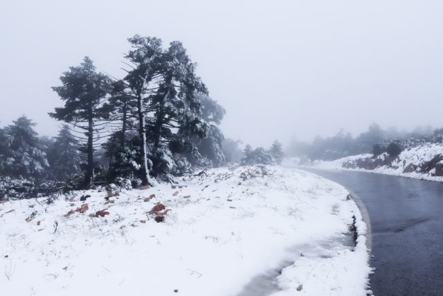 Ψυχρή εισβολή: Έρχεται κακοκαιρία με χιόνια και ισχυρές καταιγίδες