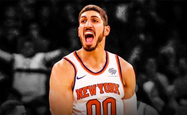 Το ΝΒΑ στα… πόδια του Ενές Καντέρ