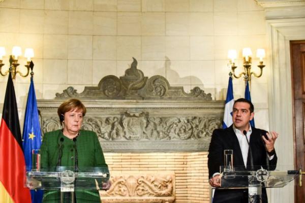 Εύσημα της Μέρκελ για τη συμφωνία με τη «Βόρεια Μακεδονία»