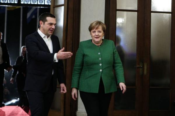 «Αλέξη, βλέπω αλλαγές στο γραφείο»