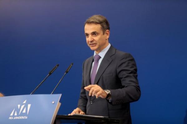 Τα χαρτιά του ανοίγει ο Κυριάκος Μητσοτάκης ενόψει της μάχης στη Βουλή