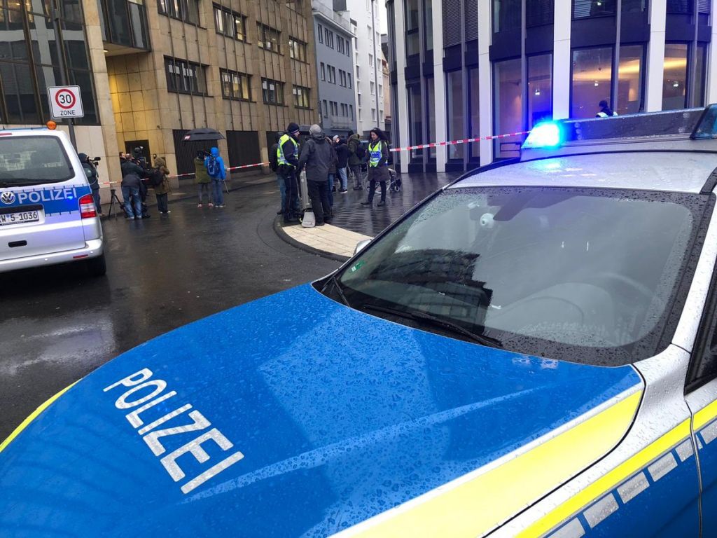 Γερμανία: Πυροβολισμοί στο κέντρο της Κολωνίας