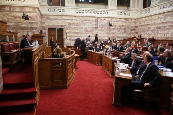 «Σφαγή» στην Επιτροπή Εξωτερικών για τη Συμφωνία των Πρεσπών