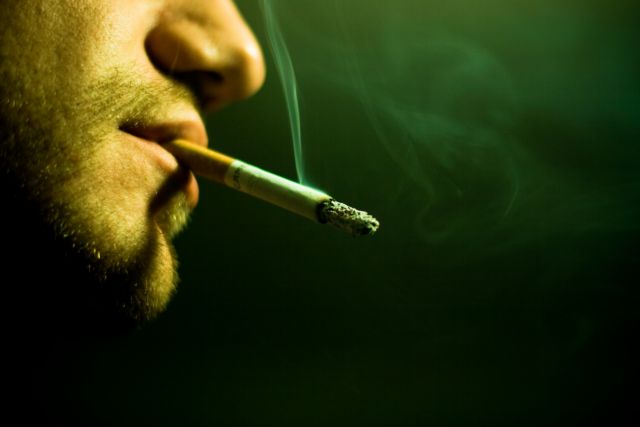 ΑΑΔΕ: Δεν αυξάνεται η λιανική τιμή των τσιγάρων