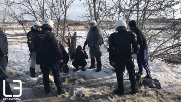 Επεισόδια και τραυματισμοί σε διαμαρτυρία προσφύγων στα Διαβατά