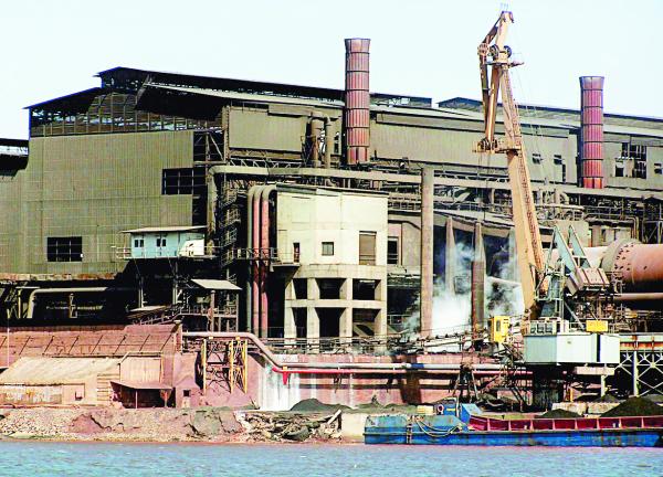 Συνάντηση ΔΕΗ – ΛΑΡΚΟ την Τρίτη για εξεύρεση λύσης