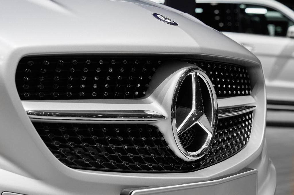 Στην Mercedes-Benz τα premium σκήπτρα πωλήσεων για το 2018 στην Ελλάδα