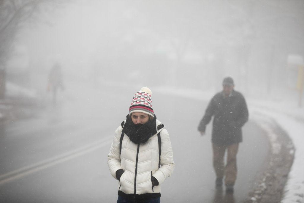Κλειστά την Τρίτη σχολεία στην Αττική λόγω χιονιού