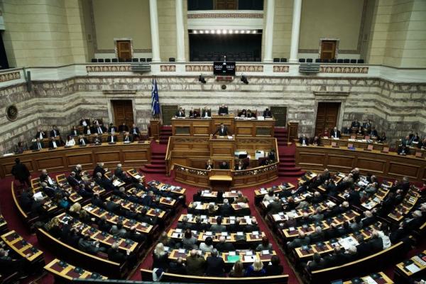 Εμπλοκή: Μπορεί να απορριφθεί στην Επιτροπή η συμφωνία για το Μακεδονικό